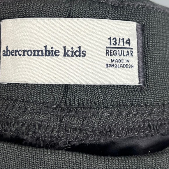 NEW Abercrombie Kids Gray Above Knee Length Pull On Elastic Waist Shorts Boys 13 - Picture 4 of 6